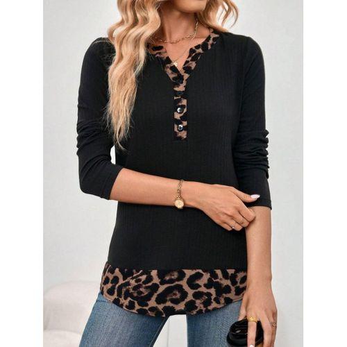 Kadın Uzun Kollu Yakadan Düğmeli Leopar Detaylı Kaşkorse Bluz