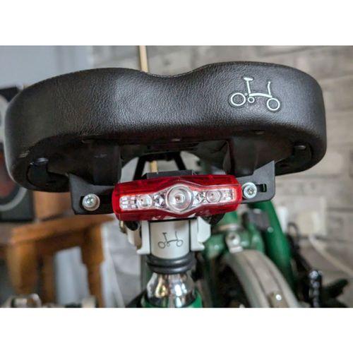 CatEye Viz150 için Brompton Sele Montaj Aparatı 3D Baskı (Bu ürün Sadece Plastik parçadır - Almadan Önce Soru Sorabilirsiniz)