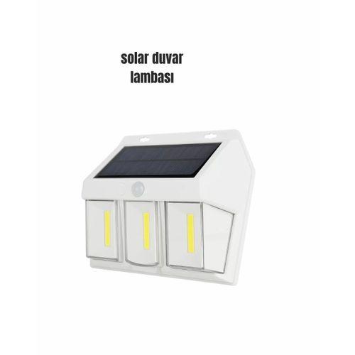Suya Dayanıklı Solar Duvar Lambası – Akıllı Gece Sensörlü Işık