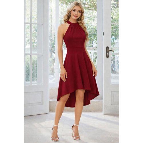 Kadın Omuzlardan Açık Boyundan Halka Detaylı Görünümlü Asimetrik Detaylı Kısa Ithal Krep Elbise