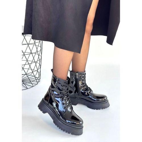 Jonni Siyah Rugan Bağcıklı Bot