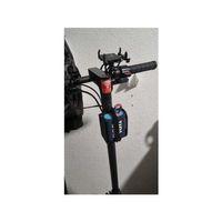 - Universal JBL Go 3 Tutucu E-Scooter, Bisiklet ve Daha Fazlası için (Bu ürün Sadece Plastik parçadır - Almadan Önce Soru Sorabilirsiniz)