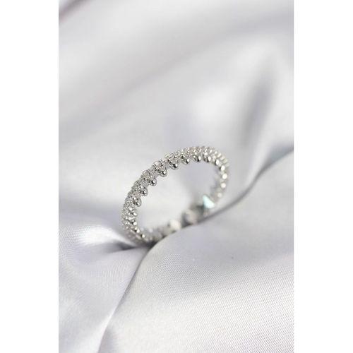 Gümüş Renk Sıralı Zirkon Taşlı Model Kadın Yüzük