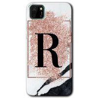 Potkal Hediye Fabrikası Huawei Y5P Kılıf HD Desen Baskılı Arka Kapak - Pembe Mermer Desenli R Harfi