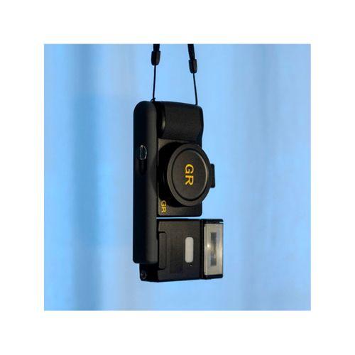 Ricoh GR LightPix Flash Q20 II Braketi (Bu ürün Sadece Plastik parçadır - Almadan Önce Soru Sorabilirsiniz)