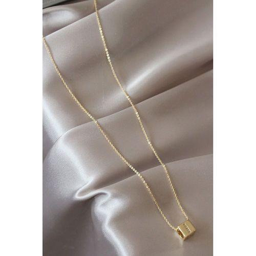Küp Model Gold Renk Zirkon Taşlı İ Harfli Kolye