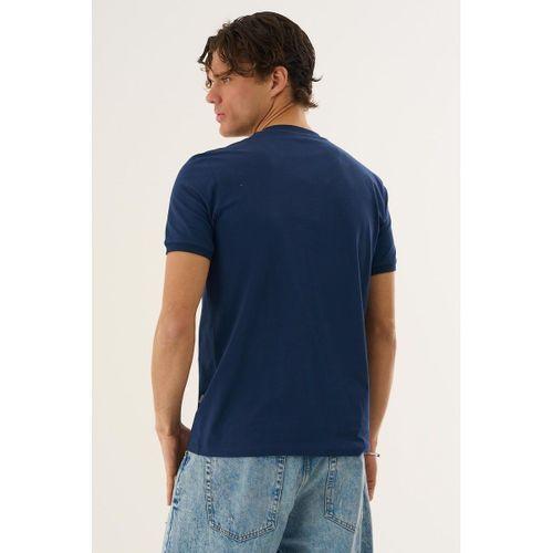 V Yaka Basic T-shirt
