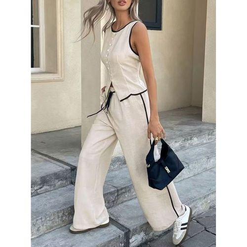 Kadın Kolsuz önü Düğmeli Yelek Ve Pantolon Ikili Takım