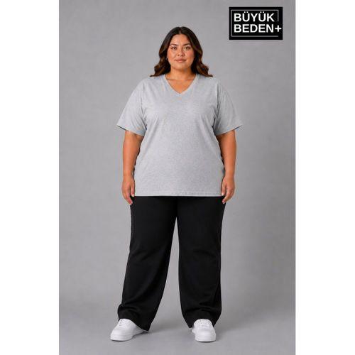 Süperlife Büyük Beden Kadın V Yaka Pamuklu Basic Tişört Lacivert 3XL-6XL SPR26BTSK509