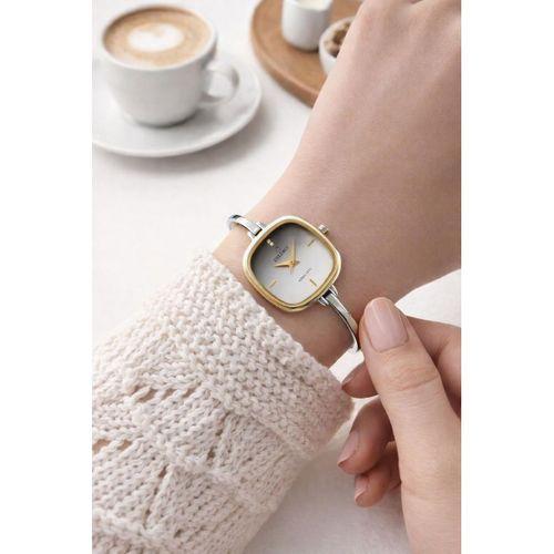 Essence Çelik Kordon Kararma Yapmaz 3 Atm Suya Dayanıklı Kadın Kol Saati + Bileklik VS.BLKT.0878