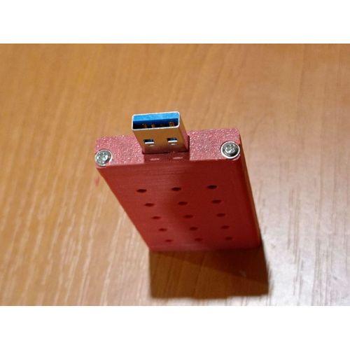 "Ultra İnce USB M2 SSD HDD Kapağı - 6899003: Verilerinizi Güvende Tutmanın Şık Yolu!"