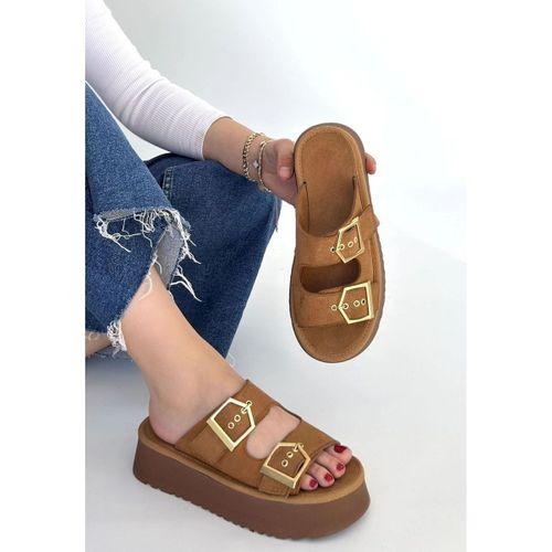 Coer Taba Süet Çift Tokalı Terlik