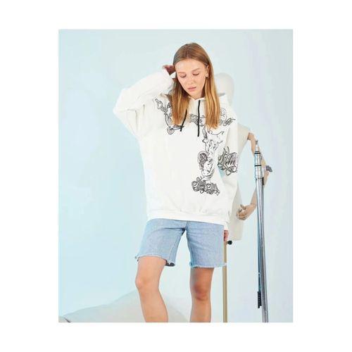 Kapüşonlu Üç İplik Sweatshirt – Beyaz Strong Heykel Baskılı, Rahat Kalıp, Kanguru Cepli Modern Tasarım