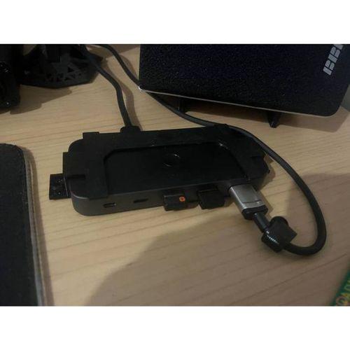 Ugreen KVM Montajı (Bu ürün Sadece Plastik parçadır - Almadan Önce Soru Sorabilirsiniz)