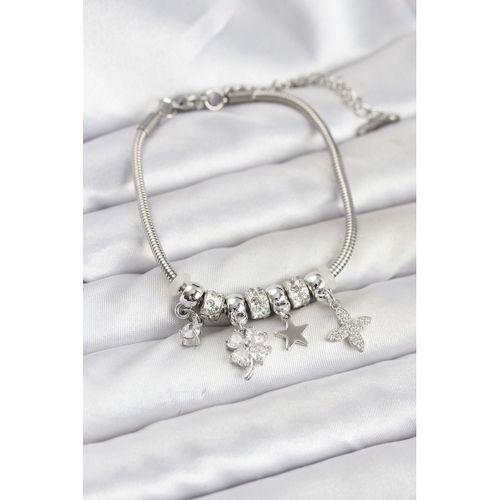 Gümüş Renk Pirinç Yonca Charmlı Kadın Bileklik - TJ-BB8202