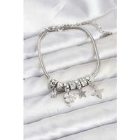 Gümüş Renk Pirinç Yonca Charmlı Kadın Bileklik - TJ-BB8202