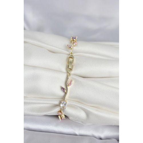 Pirinç Gold Renk Çiçek Sarmaşık Model Kadın Bileklik