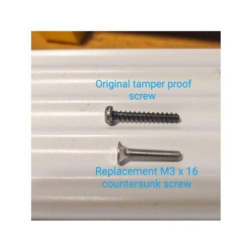 M12 Milwaukee Pil TAB DÜZENİ Altında Tek Vida Olan Versiyon (Bu ürün Sadece Plastik parçadır - Almadan Önce Soru Sorabilirsiniz)