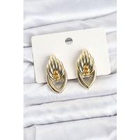 Pirinç Gold Renk Sarmal Damla Model Vintage Kadın Küpe