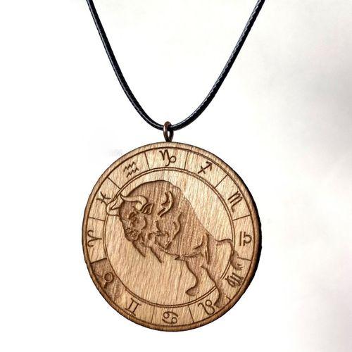 Boğa Burç Ahşap Kolye Büyük Çaplı Rölyef Madalyon El Yapımı Tahta Zodyak Astroloji