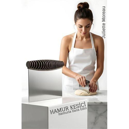 Hamur Kesme ve Şekillendirme Spatulası Paslanmaz Çelik – 12x10,5 cm