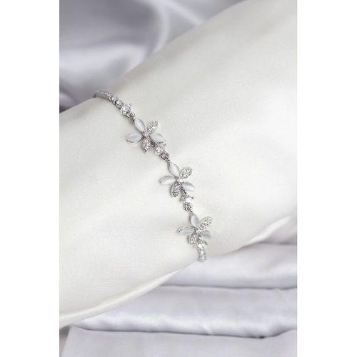 Çiçek Model Zirkon Taşlı Gümüş Renk Pirinç Su Yolu Kadın Bileklik