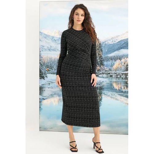 Desenli Uzun Kollu Elbise