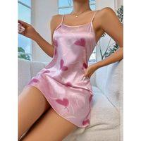 Kadın Pembe Saten Askılı Fuşya Kalp Desen Baskılı Gecelik 2217