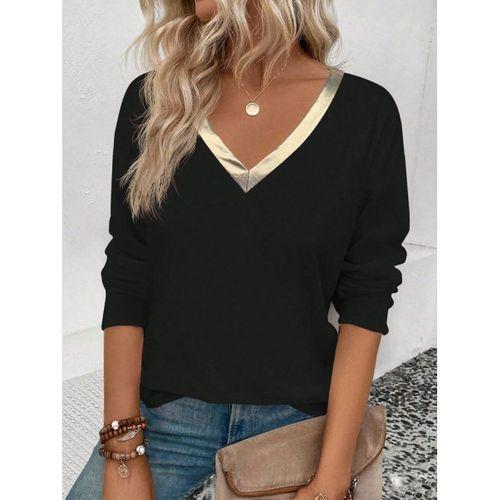 Kadın Uzun Kollu V Parlak Yaka Detaylı Viskon Bluz