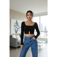 Kadın Siyah Agraflı Göğüs Ve Göbek Dekolteli Uzun Kollu Crop Top Bluz Premium Stil