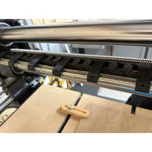 OneFinity Elite Sürükleme Zinciri Su Hattı Tutucu 3D Baskı (Bu ürün Sadece Plastik parçadır - Almadan Önce Soru Sorabilirsiniz)