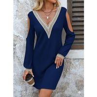 Kadın Uzun Kollu Omuzdan Açık V Dantel Yakalı Mini Waffle Elbise