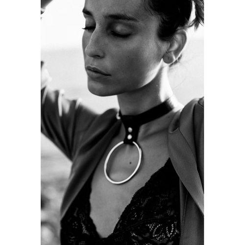 Büyük Halka Detaylı Şık Choker - APFT400