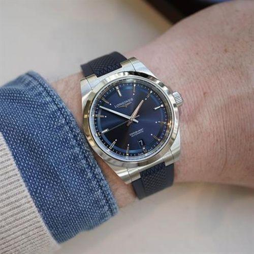 L38304929 Longines Conquest Erkek Kol Saati L3.830.4.92.9
