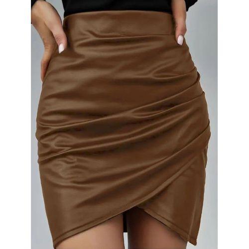 Kadın Yüksek Bel Yandan Fermuarlı Pileli Mini Deri Etek