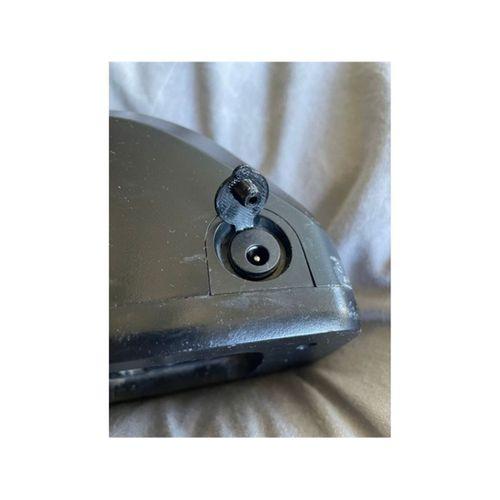 Rad Power Bikes Şarj Portu Kapağı (Bu ürün Sadece Plastik parçadır - Almadan Önce Soru Sorabilirsiniz)