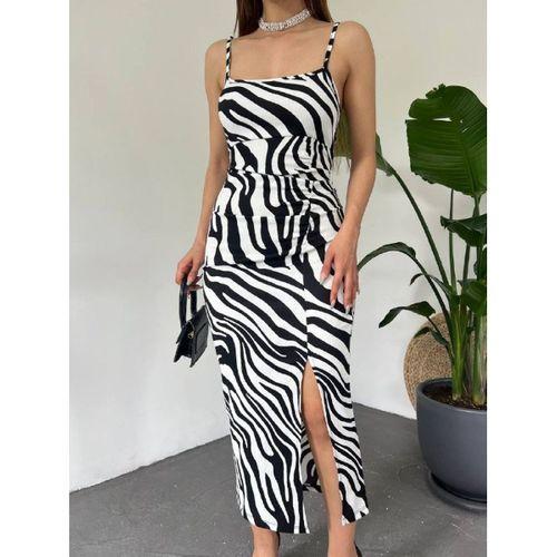 Kadın Zebra Baskılı Omuz Askılı Sırt Dekolteli Yırtmaç Detay Elbise