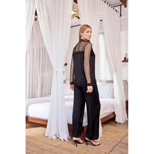 Dantelli Ve Tüllü Uzun Kollu Önü Düğmeli Saten Pijama Takımı