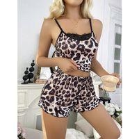 Leopar Desenli Şortlu Gecelik Pijama Takımı 6662