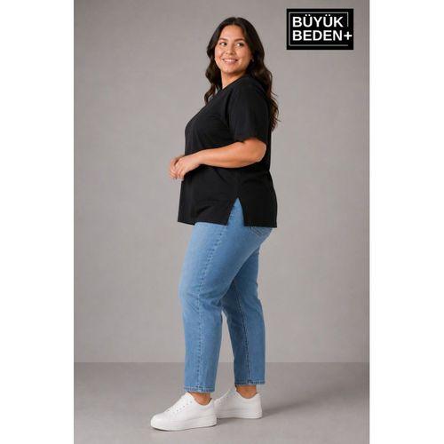 Süperlife Büyük Beden Kadın Bisiklet Yaka Yırtmaç Detaylı 3XL-6XL Tunik Tişört SPR26BTSK501