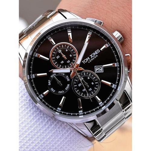 Tom Jones Bileklik Hediyeli Çelik Kordon 3 Atm Suya Dayanıklı 2 Yıl Garantili Erkek Kol Saati 2462.2