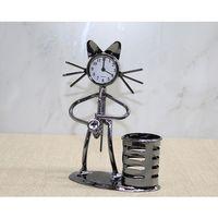 Metal Saksafon Çalan Müzisyen Kedi Saat Ve Kalemlik