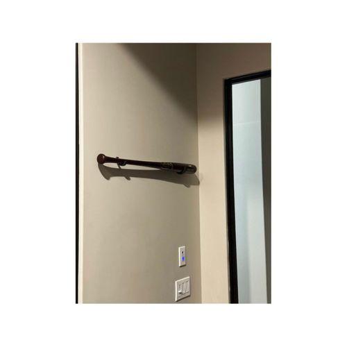 Yatay ve Minimal Beyzbol Sopası Tutucu (Bu ürün Sadece Plastik parçadır - Almadan Önce Soru Sorabilirsiniz)