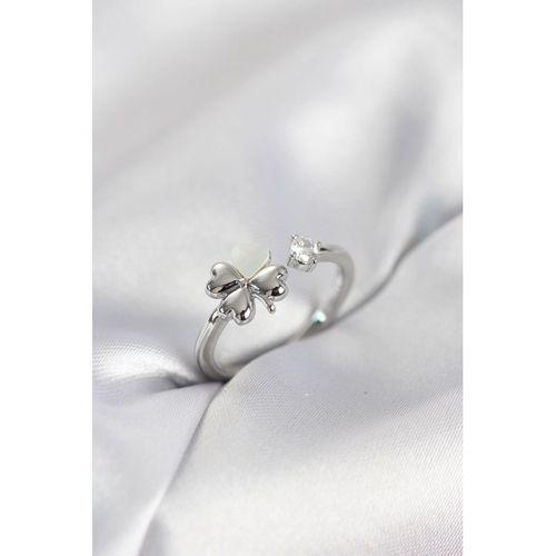 Gümüş Renk Yonca Model Sedefli Kadın Yüzük