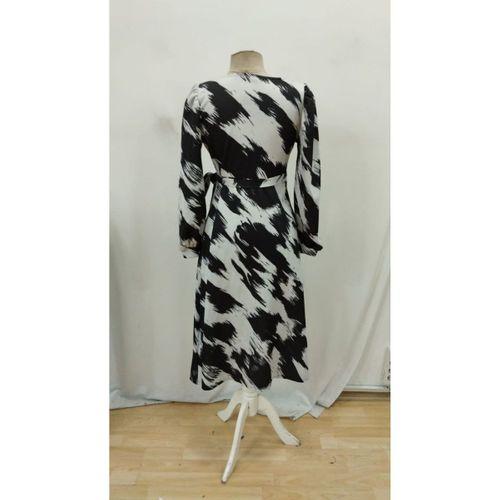 Kadın Uzun Kollu Kruvaze Yakalı Yandan Bağlamalı Desenli Mini Modal Elbise