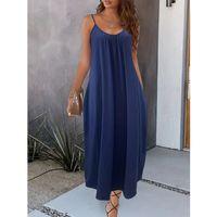 Kadın Ip Askılı Geniş V Yakalı Viskon Elbise