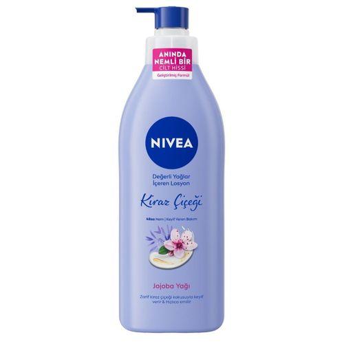 NIVEA Değerli Yağlar İçeren Vücut Losyonu Kiraz Çiçeği & Jojoba Yağı 400 ml