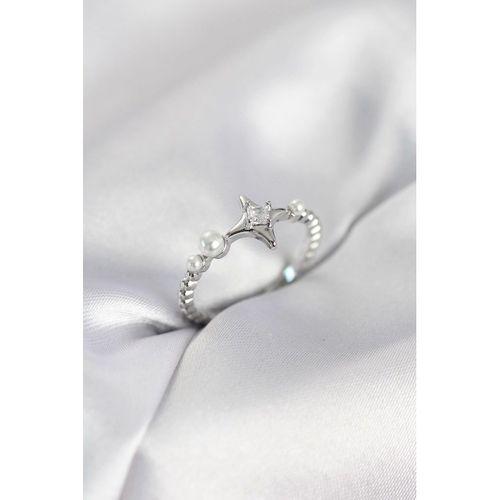 Minimal Kutup Yıldızı Model Zirkon Taşlı Gümüş Renk Kadın Yüzük