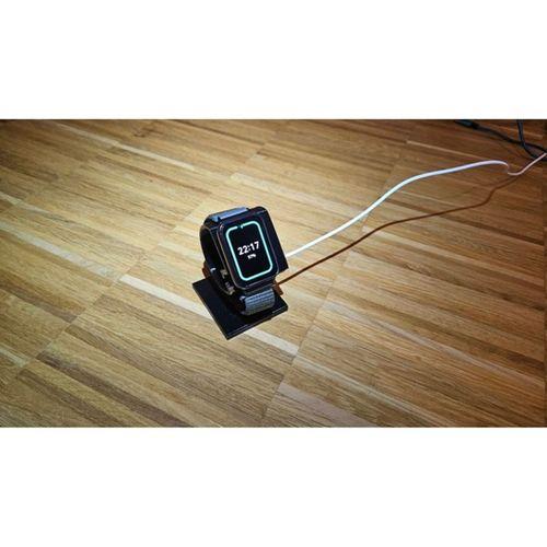 Xiaomi Akıllı Bant 8 Pro Şarj Standı (Bu ürün Sadece Plastik parçadır - Almadan Önce Soru Sorabilirsiniz)