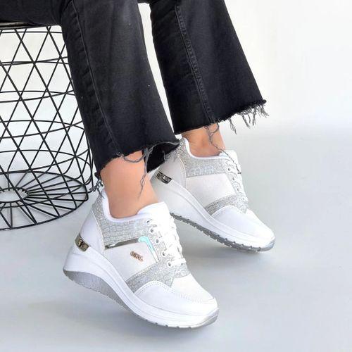 Geja Beyaz Cilt Bağcıklı Spor Ayakkabı